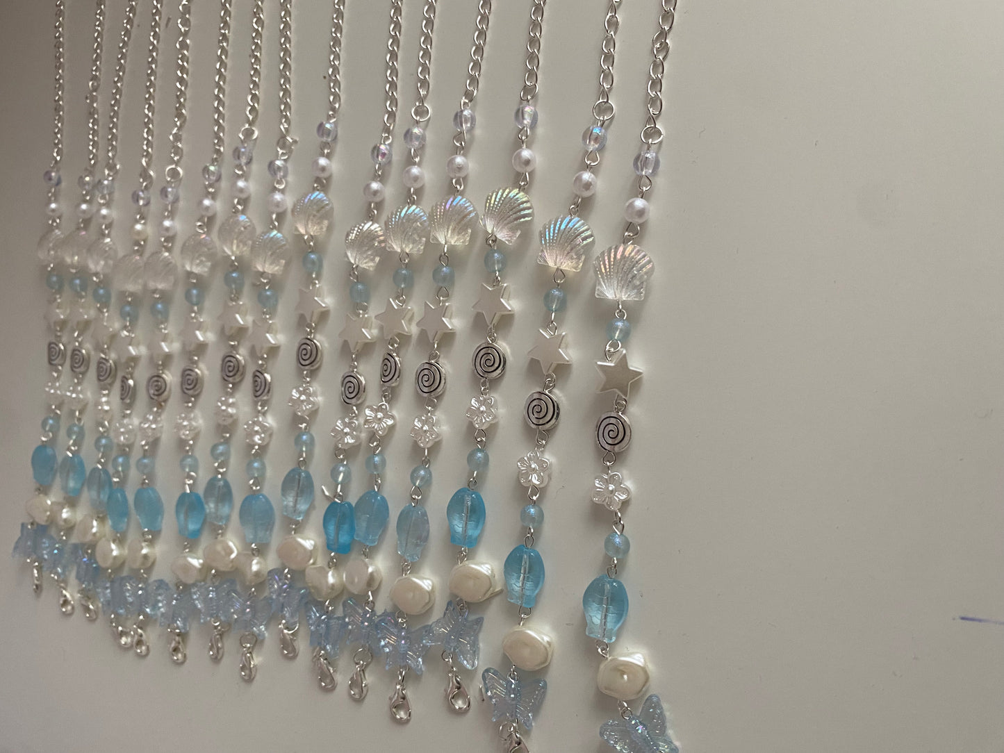 Wave to earth ‘seasons’ bracelet